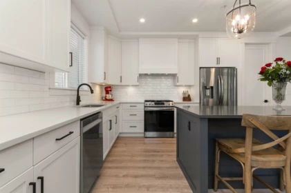 Kitchen Island Photo of 12 1885 Columbia Valley Road, Cultus Lake, BC