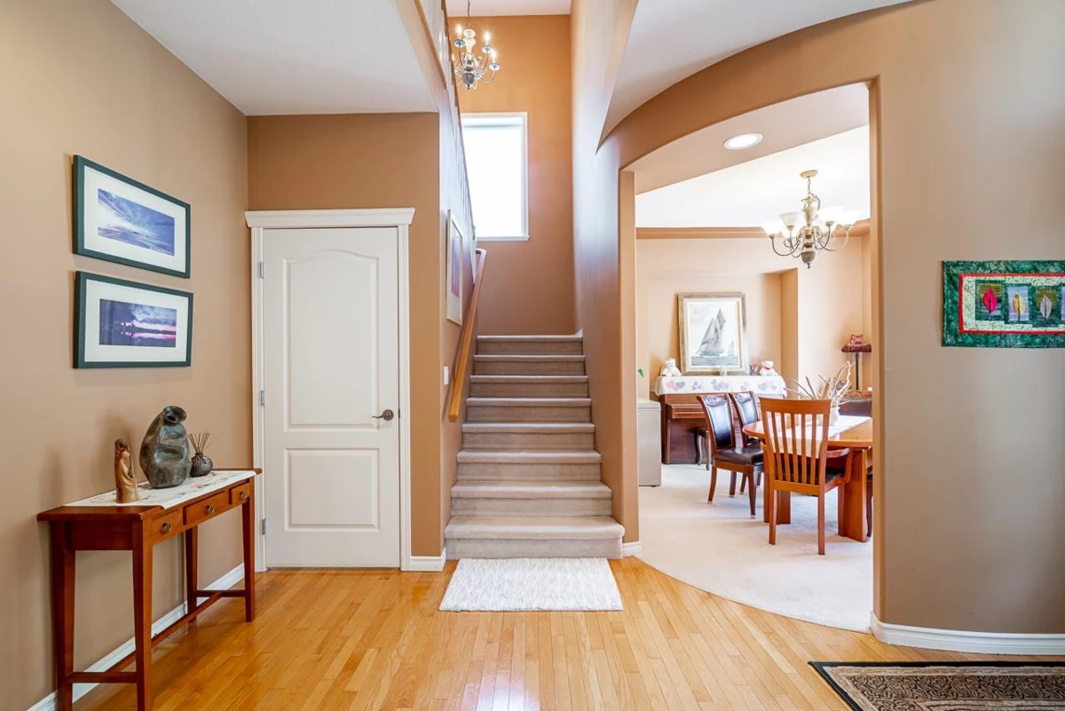 Living Room Photo of 21235 43a Avenue, Langley, BC