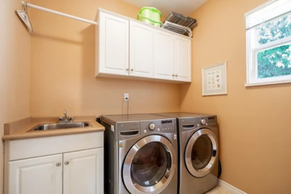 Hallway Photo of 21235 43a Avenue, Langley, BC