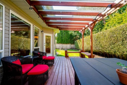 Swimming Pool Photo of 21235 43a Avenue, Langley, BC