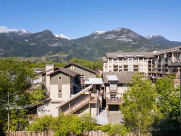 Garden / Landscaping Photo of 38228 Eaglewind Boulevard, Squamish, BC