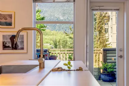 38228 Eaglewind Boulevard, Squamish, BC, Squamish — Townhouse for sale