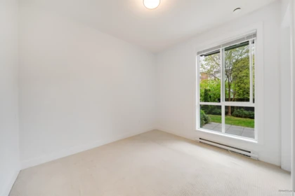 Entry Foyer Photo of 114 10168 149 Street, Surrey, BC