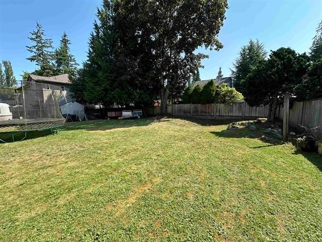 Dining Area Photo of 12044 Laity Street, Maple Ridge, BC