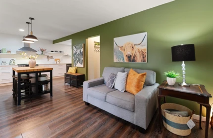 Breakfast Nook Photo of 3358 Jervis Street, Port Coquitlam, BC