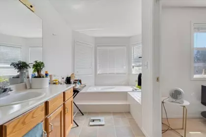 Basement Recreation Room Photo of 8648 140 Street, Surrey, BC