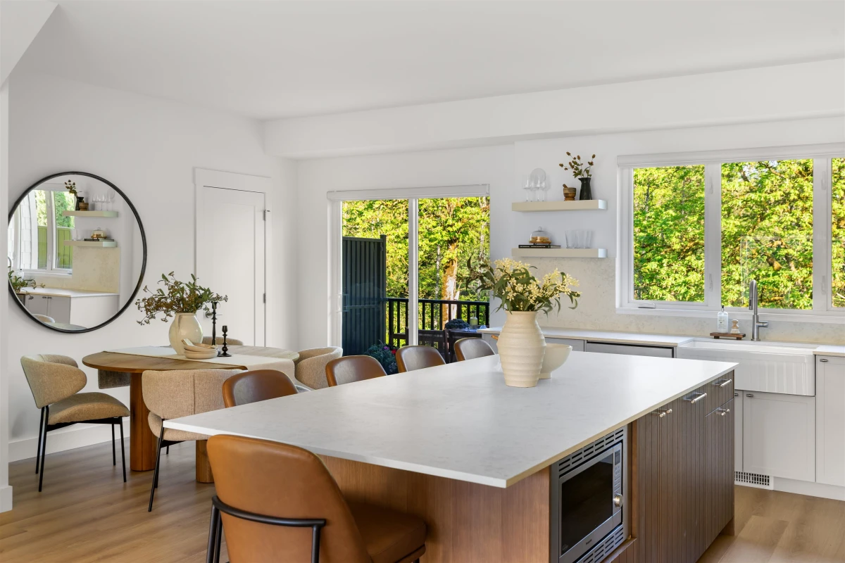 Dining Area Photo of 11 6828 208a Street, Langley, BC