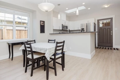 Breakfast Nook Photo of 757 Gerussi Lane, Gibsons, BC