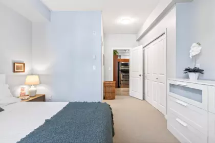 Hallway Photo of 211 2346 Mcallister Avenue, Port Coquitlam, BC