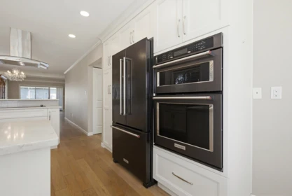 Pantry Photo of 1 32615 Murray Avenue, Abbotsford, BC