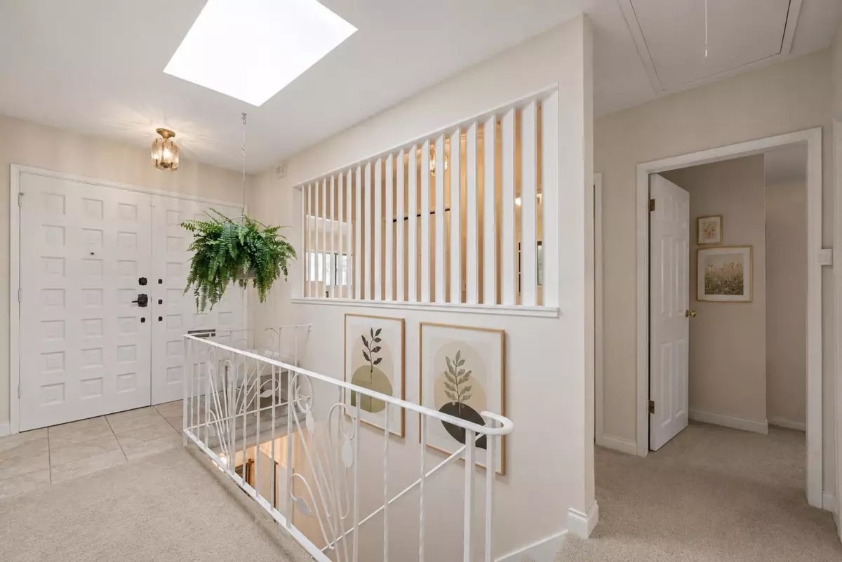 Family Room Photo of 689 Poplar Street, Coquitlam, BC