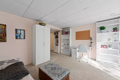 Hallway Photo of 689 Poplar Street, Coquitlam, BC