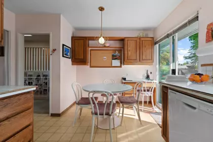 Kitchen Photo of 689 Poplar Street, Coquitlam, BC