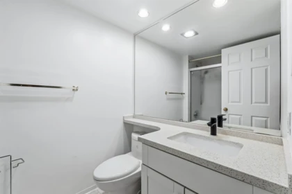 Primary Bedroom Photo of 701 14881 103a Avenue, Surrey, BC