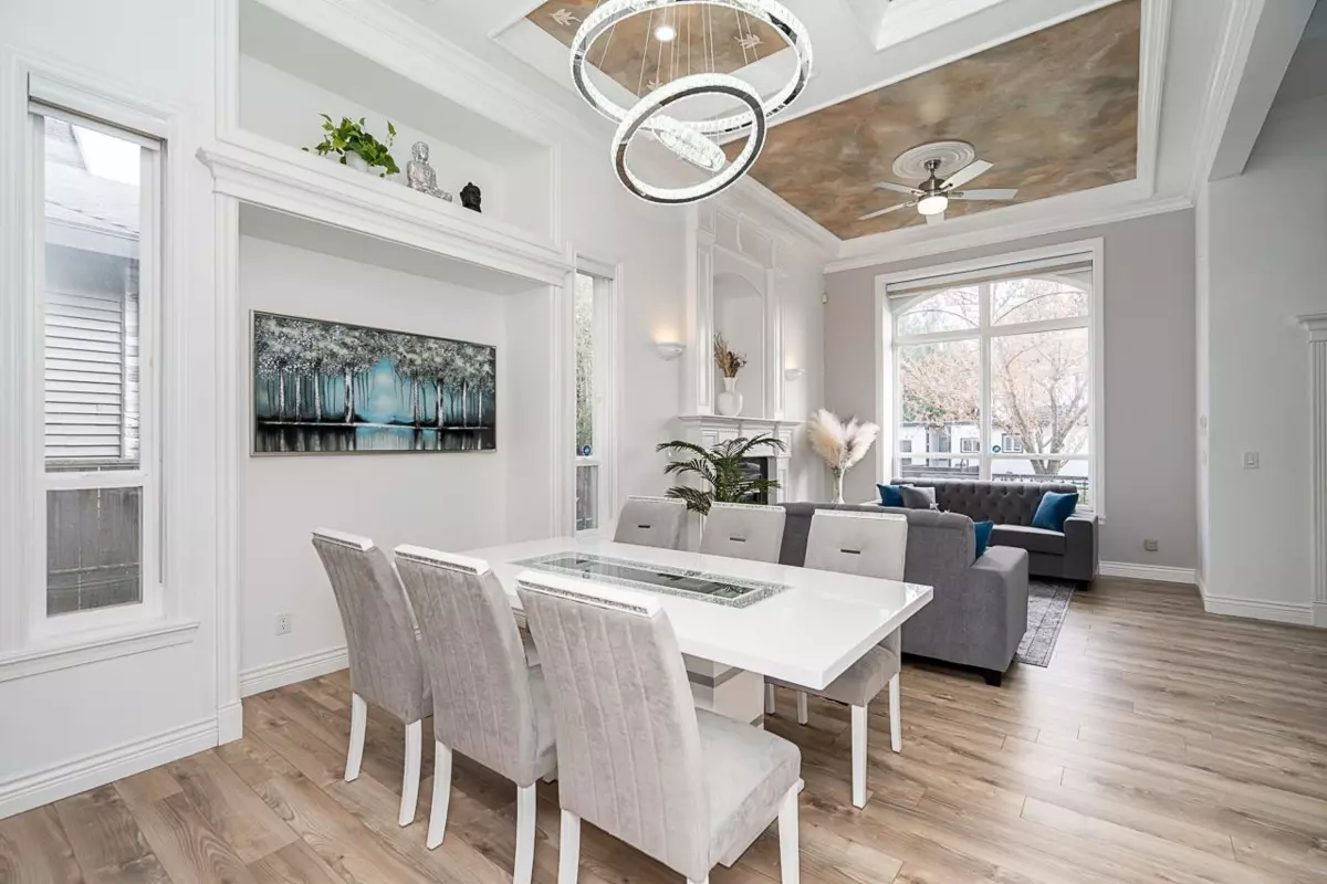Dining Area Photo of 12761 60a Avenue, Surrey, BC