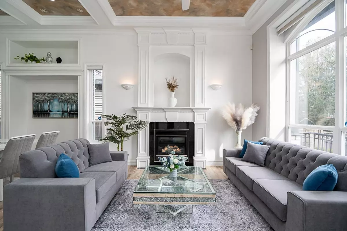 Living Room Photo of 12761 60a Avenue, Surrey, BC