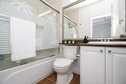 Guest Bathroom Photo of 12761 60a Avenue, Surrey, BC