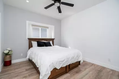 Mudroom Photo of 12761 60a Avenue, Surrey, BC