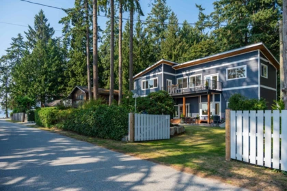 Primary Bedroom Photo of 1590 Ocean Beach Esplanade, Gibsons, BC