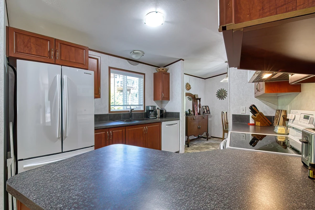 Family Room Photo of 5200 Wesjac Road, Pender Harbour, BC