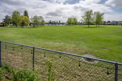 Community Amenities Photo (Clubhouse) of 10350 Hollybank Drive, Richmond, BC