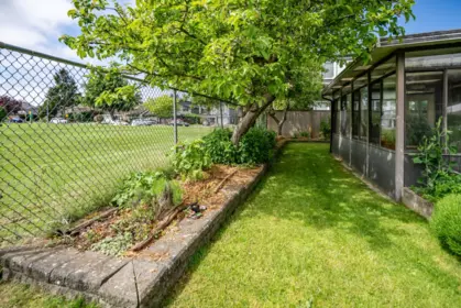 Hot Tub / Spa Photo of 10350 Hollybank Drive, Richmond, BC