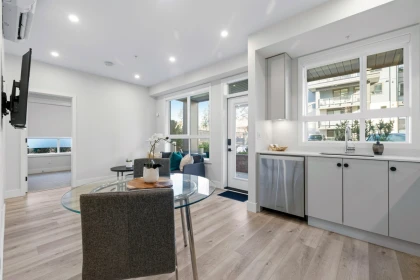 Kitchen Photo of 112 45505 Campus Drive, Chilliwack, BC