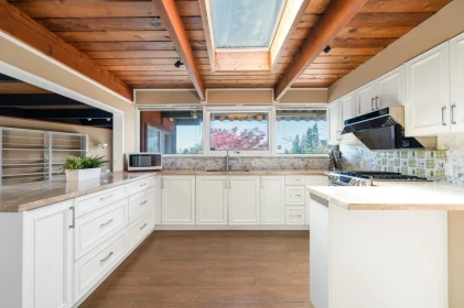 Kitchen Photo of 241 W Balmoral Road, North Vancouver, BC