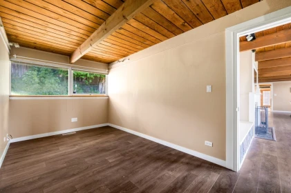 Loft / Bonus Room Photo of 241 W Balmoral Road, North Vancouver, BC