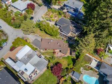 Outdoor Kitchen Photo of 241 W Balmoral Road, North Vancouver, BC
