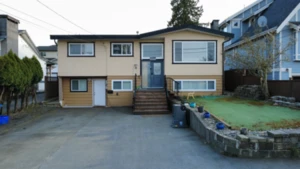 11662 96a Avenue, Surrey, BC