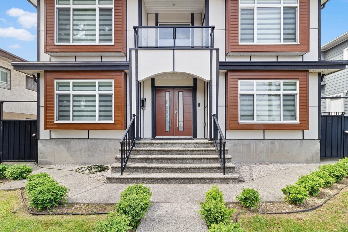 Exterior Rear Photo of 8175 10th Avenue, Burnaby, BC