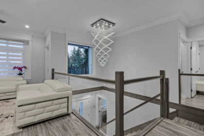 Breakfast Nook Photo of 8175 10th Avenue, Burnaby, BC