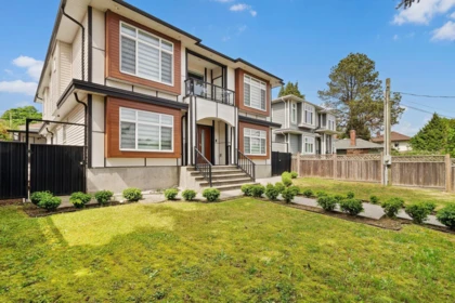8175 10th Avenue, Burnaby, BC, Burnaby — Single Family Residence for sale