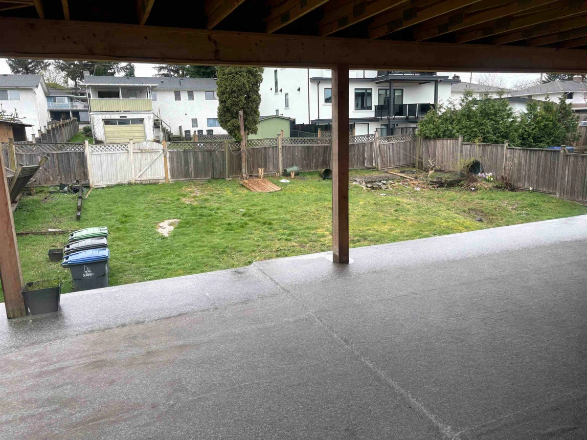 Living Room Photo of 12234 99a Avenue, Surrey, BC