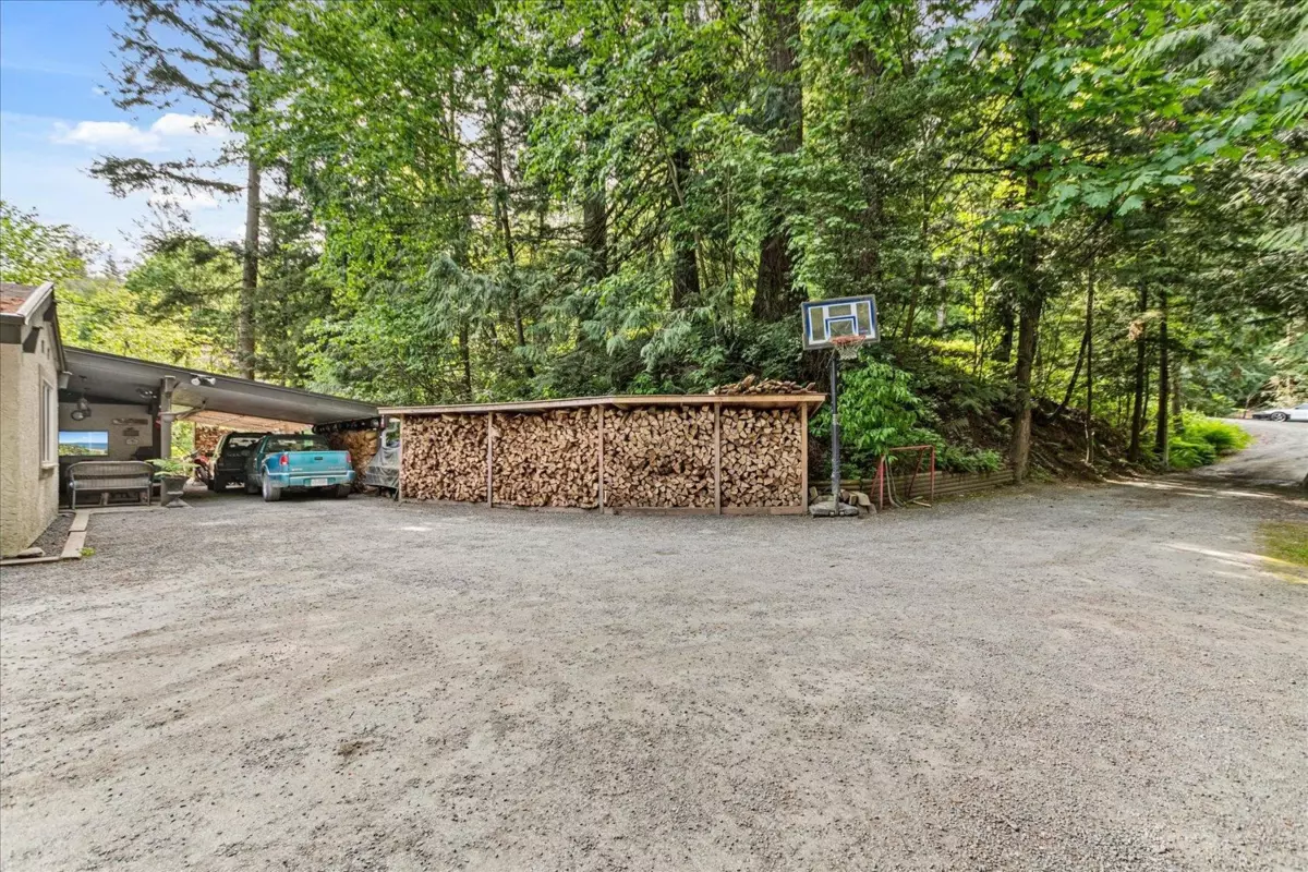 Family Room Photo of 46675 Extrom Road, Chilliwack, BC