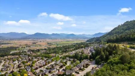Primary Bedroom Photo of 46675 Extrom Road, Chilliwack, BC