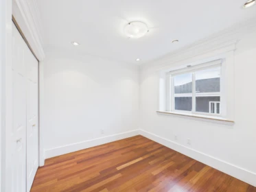 Entry Foyer Photo of 3394 Seaforth Drive, Vancouver, BC