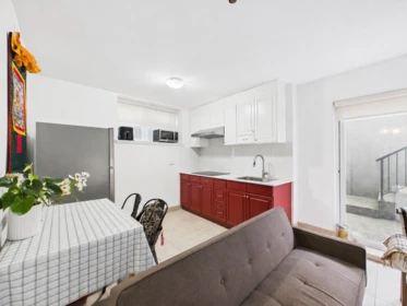 Hot Tub / Spa Photo of 3394 Seaforth Drive, Vancouver, BC