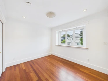 Loft / Bonus Room Photo of 3394 Seaforth Drive, Vancouver, BC