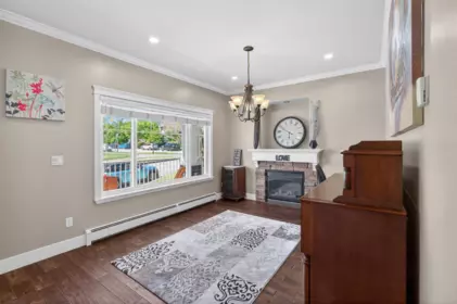 Breakfast Nook Photo of 6692 193a Street, Surrey, BC