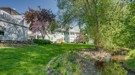 Backyard Photo of 222 575 Sutherland Avenue, No City Value, BC