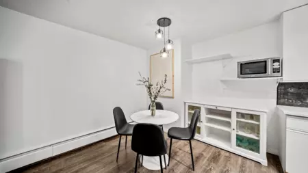 Breakfast Nook Photo of 214 5340 Hastings Street, Burnaby, BC
