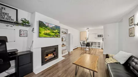 Kitchen Island Photo of 214 5340 Hastings Street, Burnaby, BC