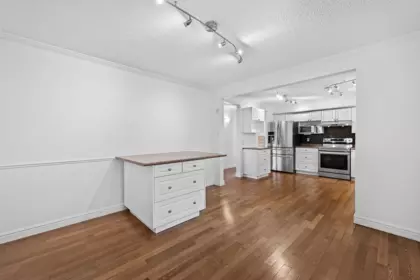 Kitchen Island Photo of 407 Dartmoor Drive, Coquitlam, BC