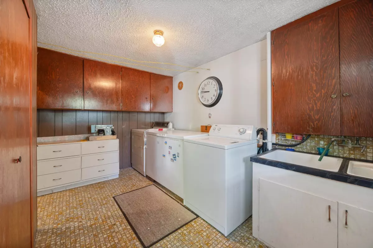 Dining Area Photo of 5131 Ann Street, Vancouver, BC