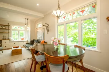 Kitchen Island Photo of 401 E King Edward Avenue, Vancouver, BC
