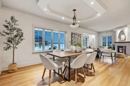 Entry Foyer Photo of 307 1311 Beach Avenue, Vancouver, BC