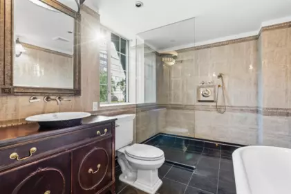 Hot Tub / Spa Photo of 307 1311 Beach Avenue, Vancouver, BC