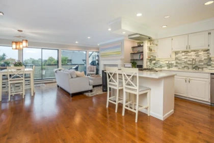 Kitchen Photo of 5 14045 Nico Wynd Place, Surrey, BC